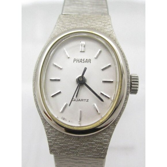 Vtg Sears Roebuck Phasar Quartz WR Analog 16mm Oval Watch (H199) "New Battery" - Picture 1 of 10